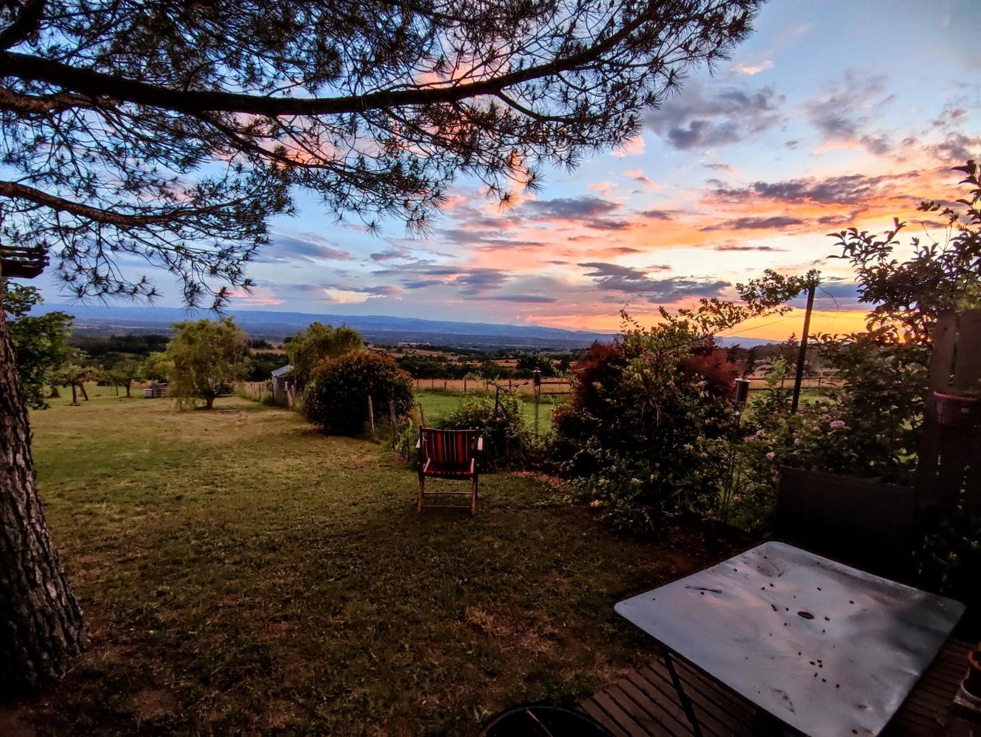 Maison De Campagne Vue Panoramique Rozier-en-Donzy ภายนอก รูปภาพ